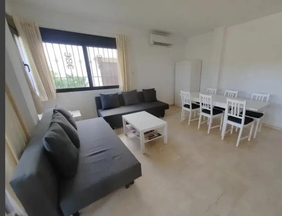 Apartment de 3 dormitorios en venta en Las Ramblas Golf, Alicante - Image 3