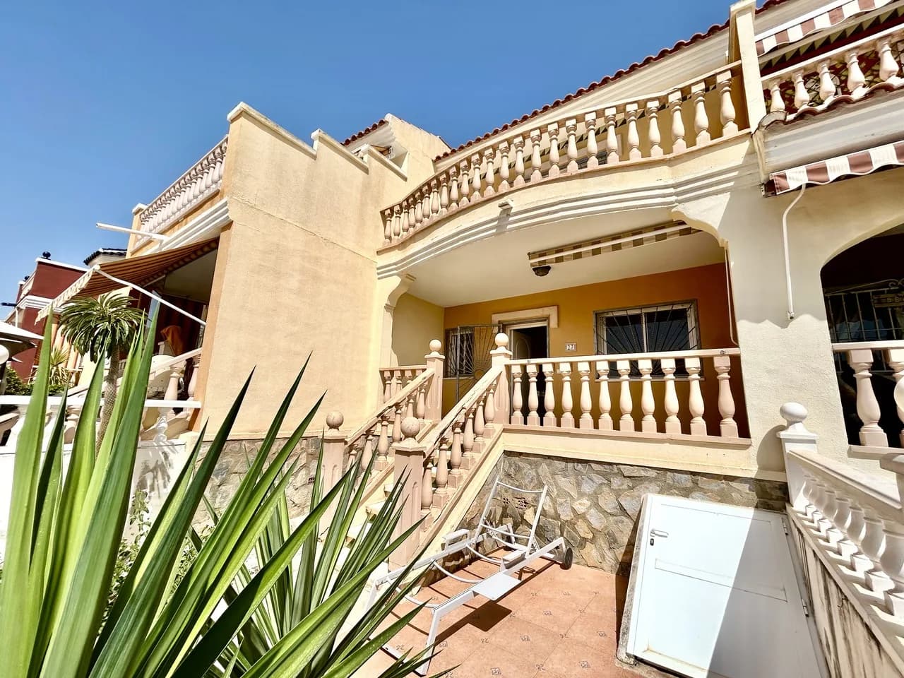 Townhouse de 3 dormitorios en venta en Ciudad Quesada, Alicante - Image 4