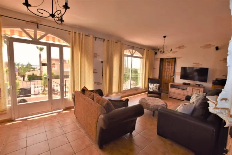 Detached Villa In Ciudad Quesada - Image 5