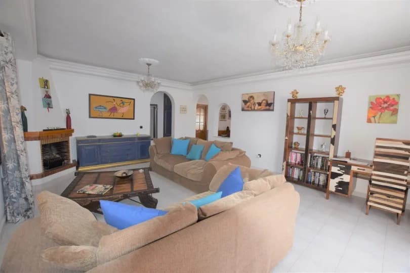 Detached Villa In Ciudad Quesada - Image 6