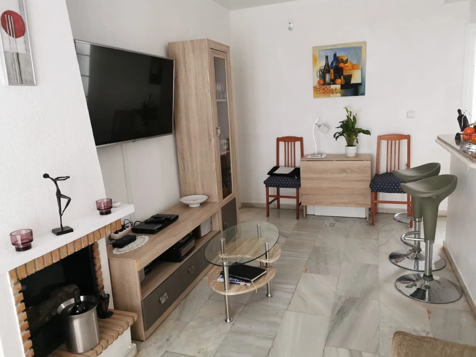 Apartment de 2 dormitorios en venta en Torrevieja, Alicante / Costa Blanca - Image 4