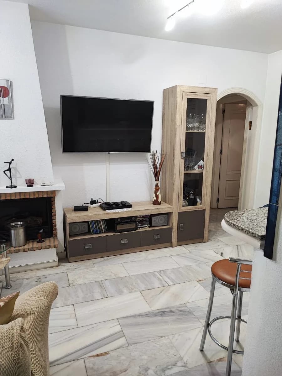 Apartment de 2 dormitorios en venta en Torrevieja, Alicante / Costa Blanca - Image 6