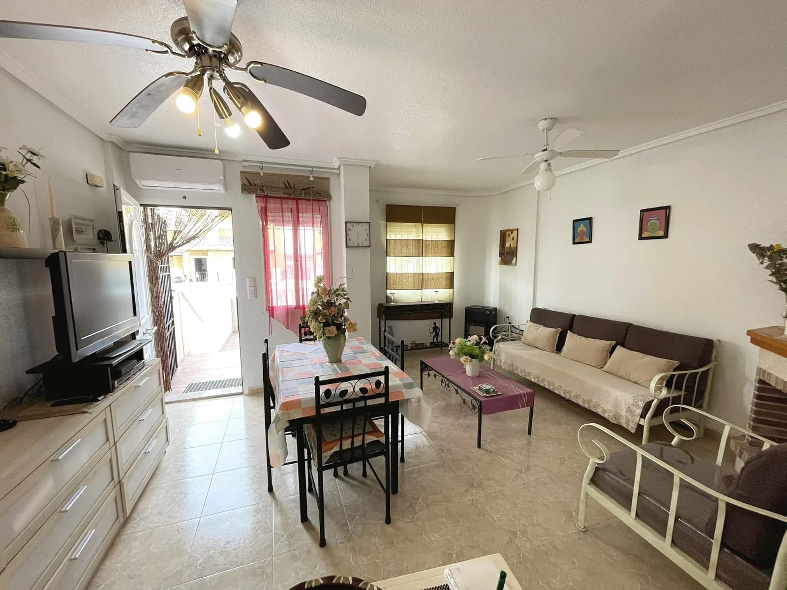 Townhouse de 3 dormitorios en venta en Ciudad Quesada, Alicante / Costa Blanca - Image 4