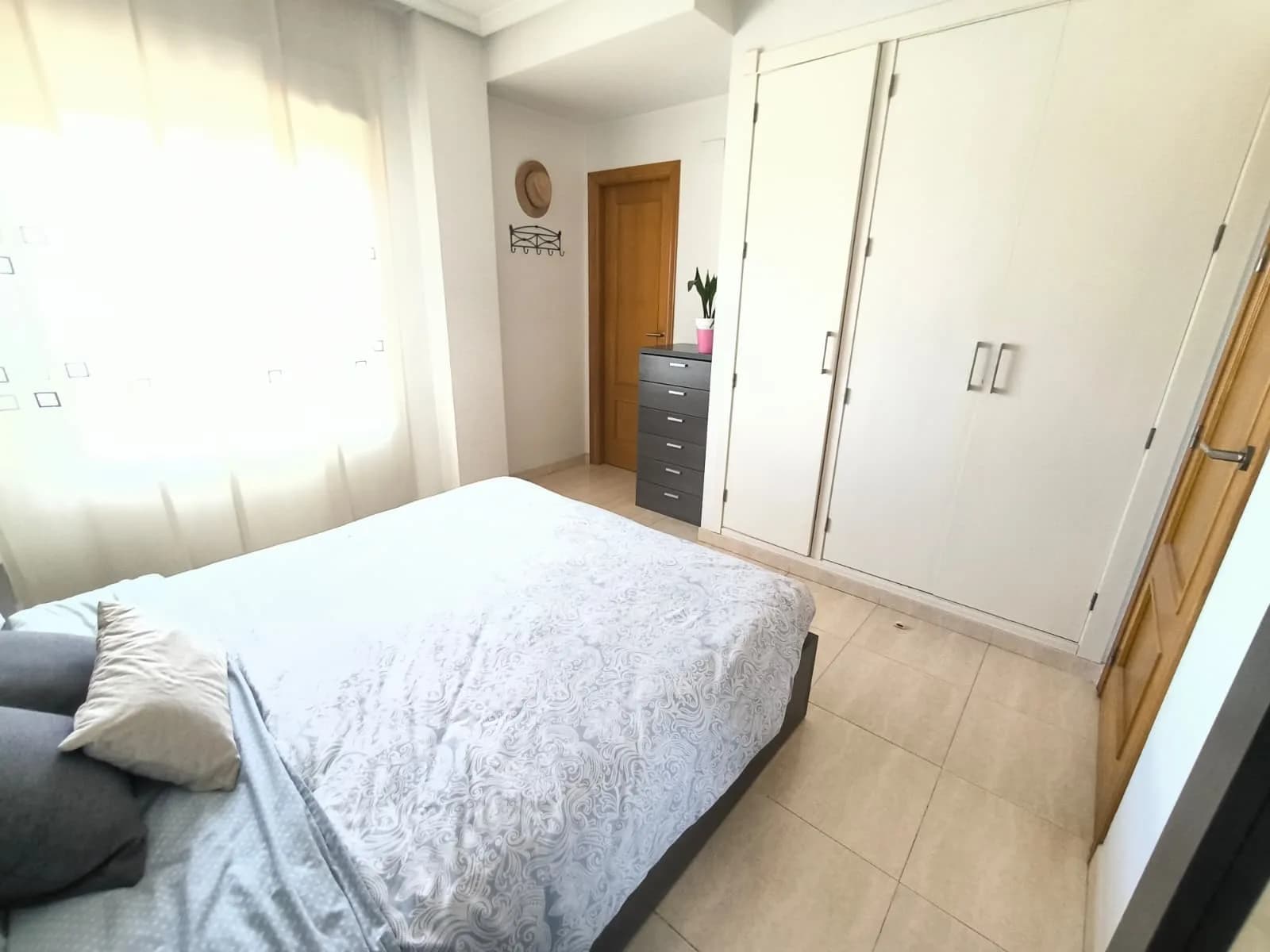 Apartment de 2 dormitorios en venta en Almoradi, Alicante / Costa Blanca - Image 9