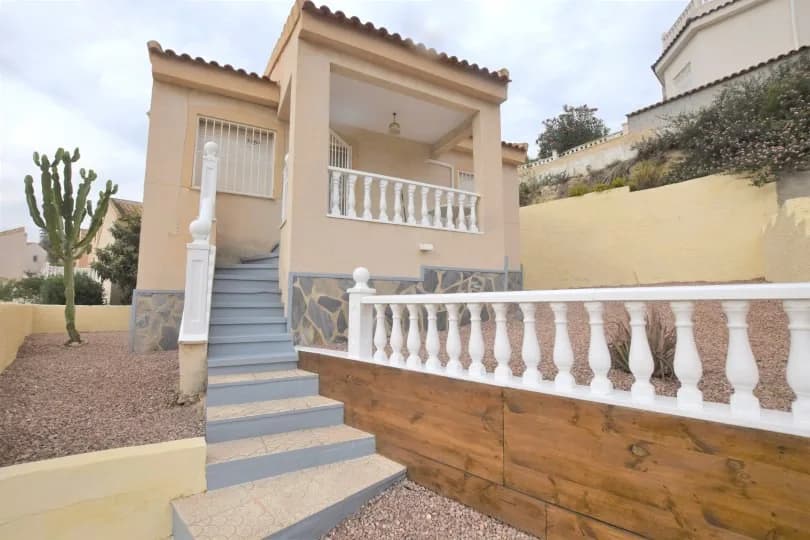 Detached Villa In Ciudad Quesada - Image 2