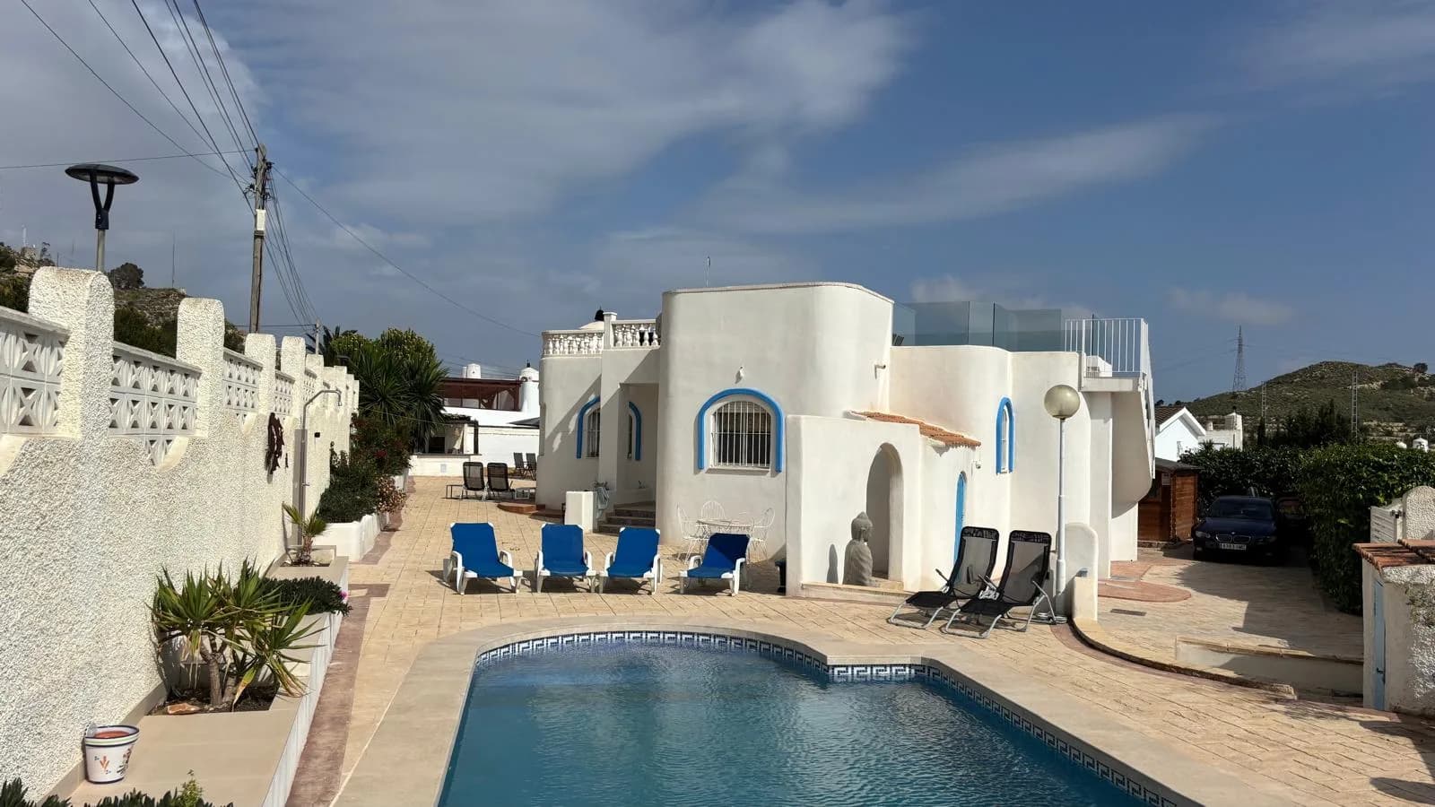 Villa de 3 dormitorios en venta en Busot, Alicante