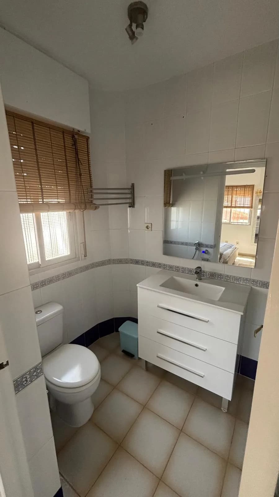 Villa de 3 dormitorios en venta en Busot, Alicante - Image 7