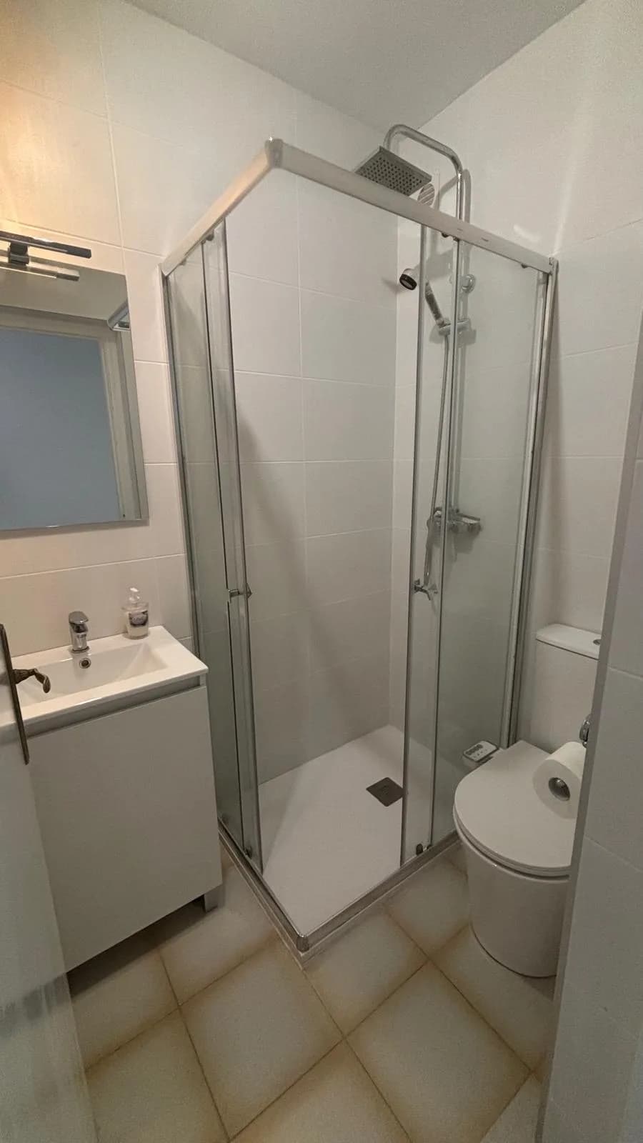 Villa de 3 dormitorios en venta en Busot, Alicante - Image 9