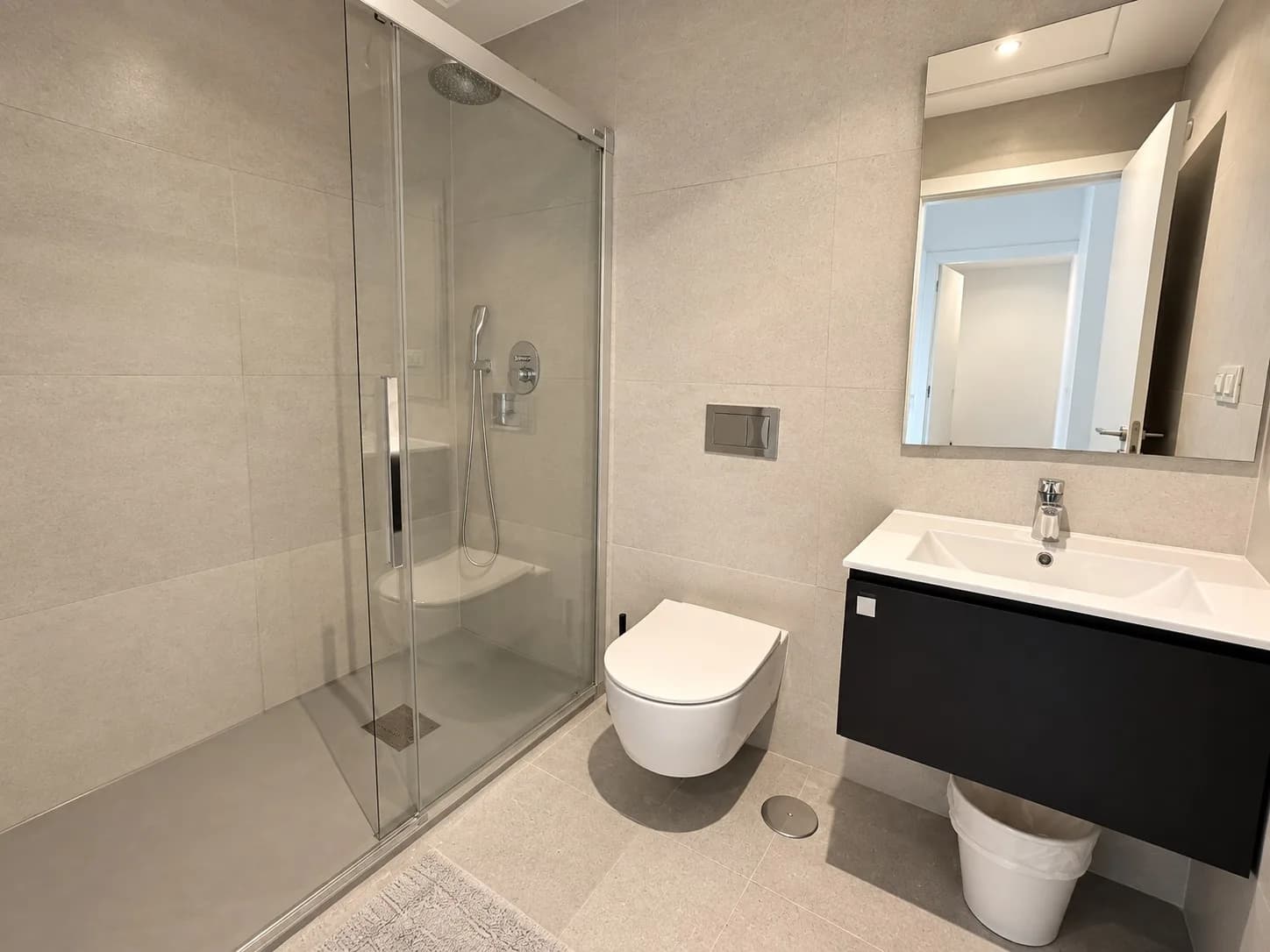 Apartment de 4 dormitorios en venta en Guardamar Del Segura, Alicante - Image 8