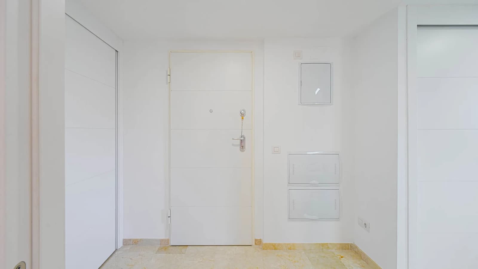 Apartament In Punta Prima - Image 7