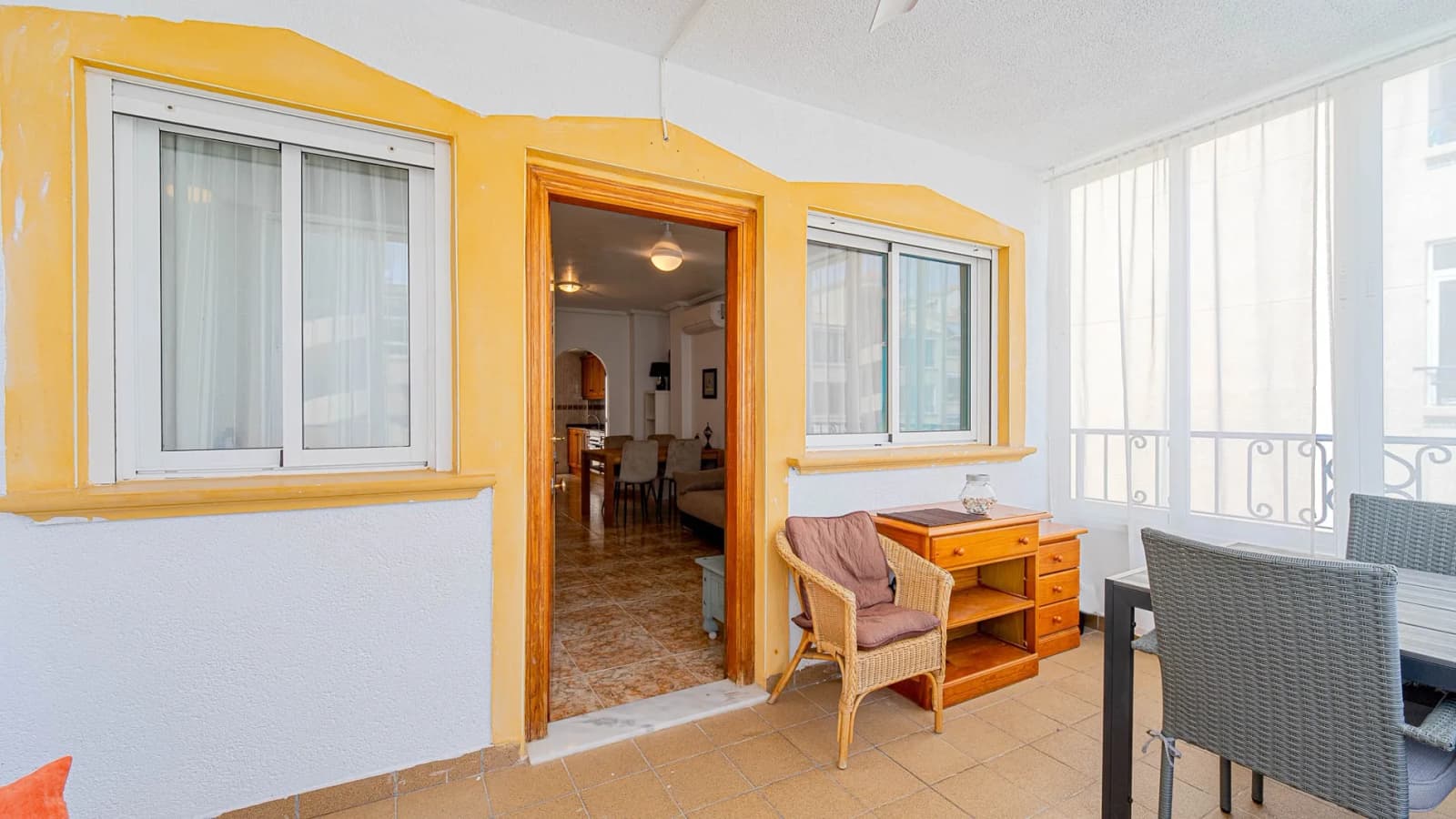 Apartament In Punta Prima - Image 5