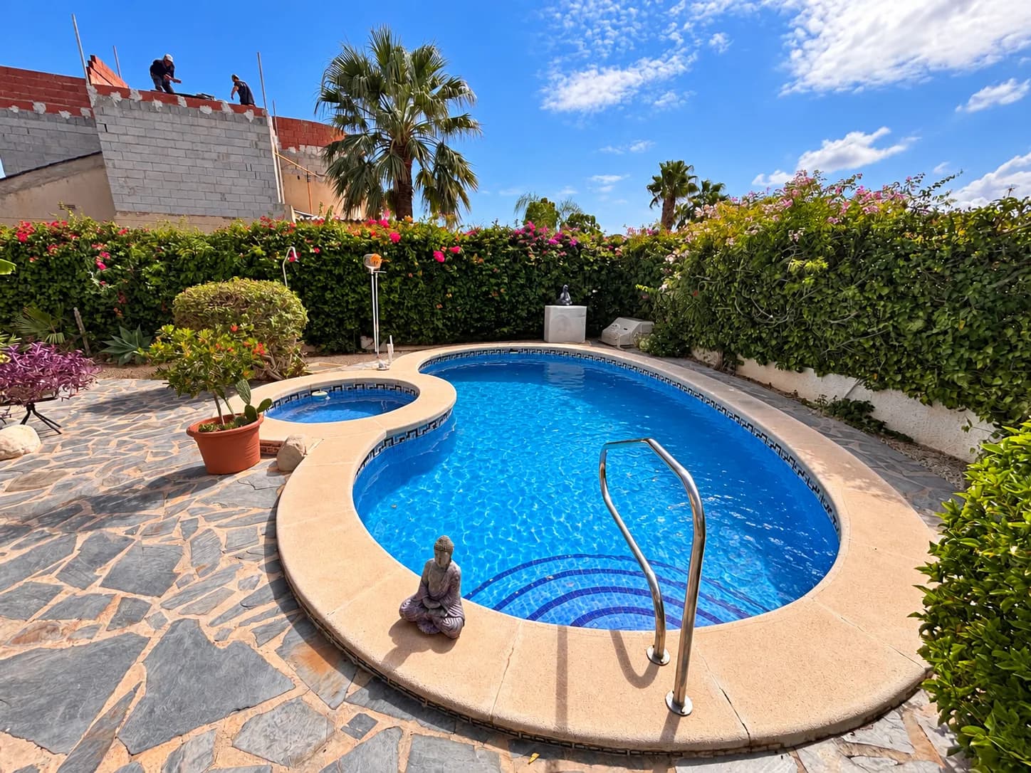 Detached Villa In Urbanización Ciudad Quesada - Image 2