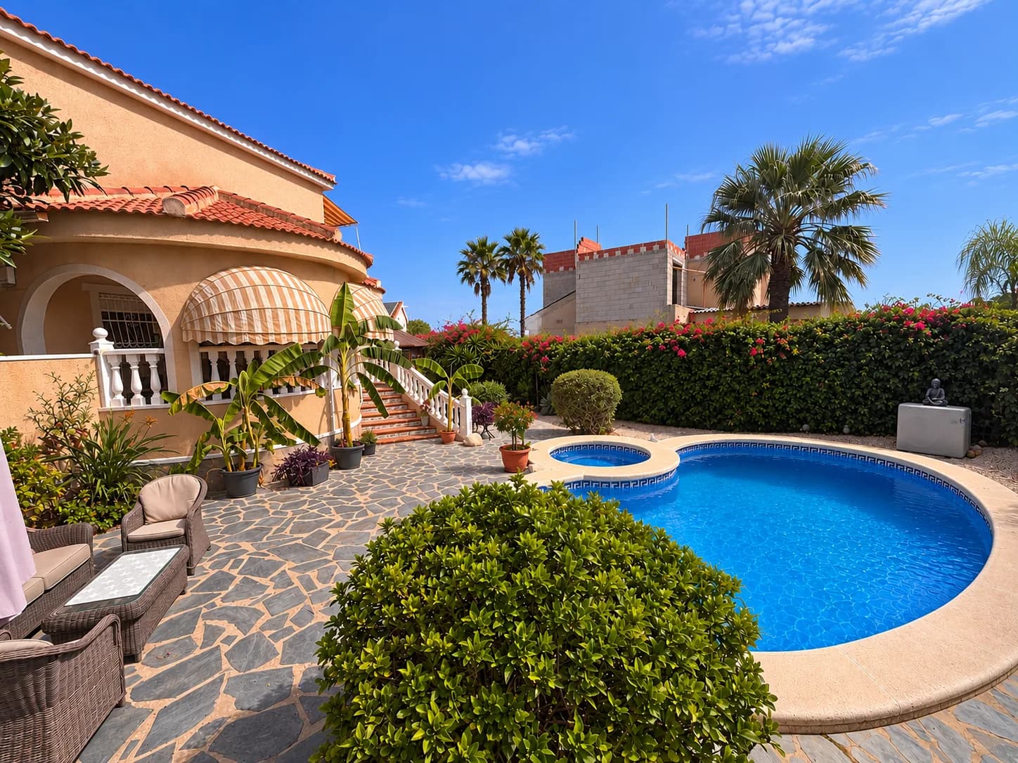 Detached Villa In Urbanización Ciudad Quesada - Image 4