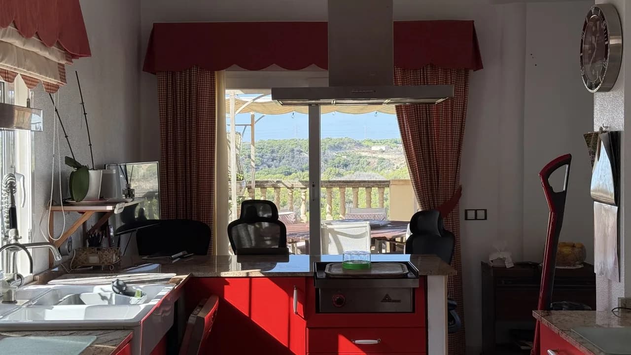 Villa de 5 dormitorios en venta en La Zenia, Alicante - Image 8