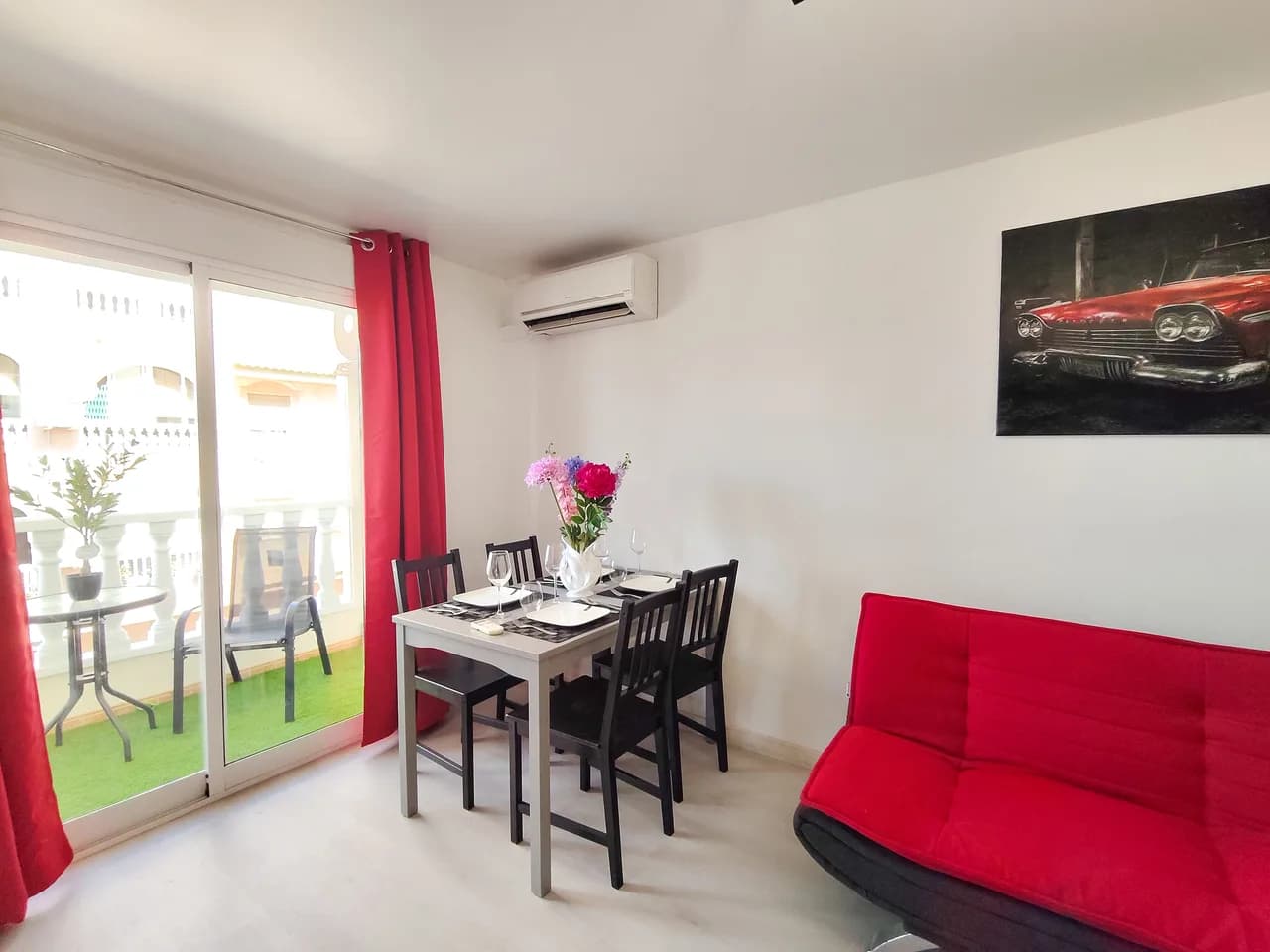 Apartment de 3 dormitorios en venta en Torrevieja, Alicante - Image 3