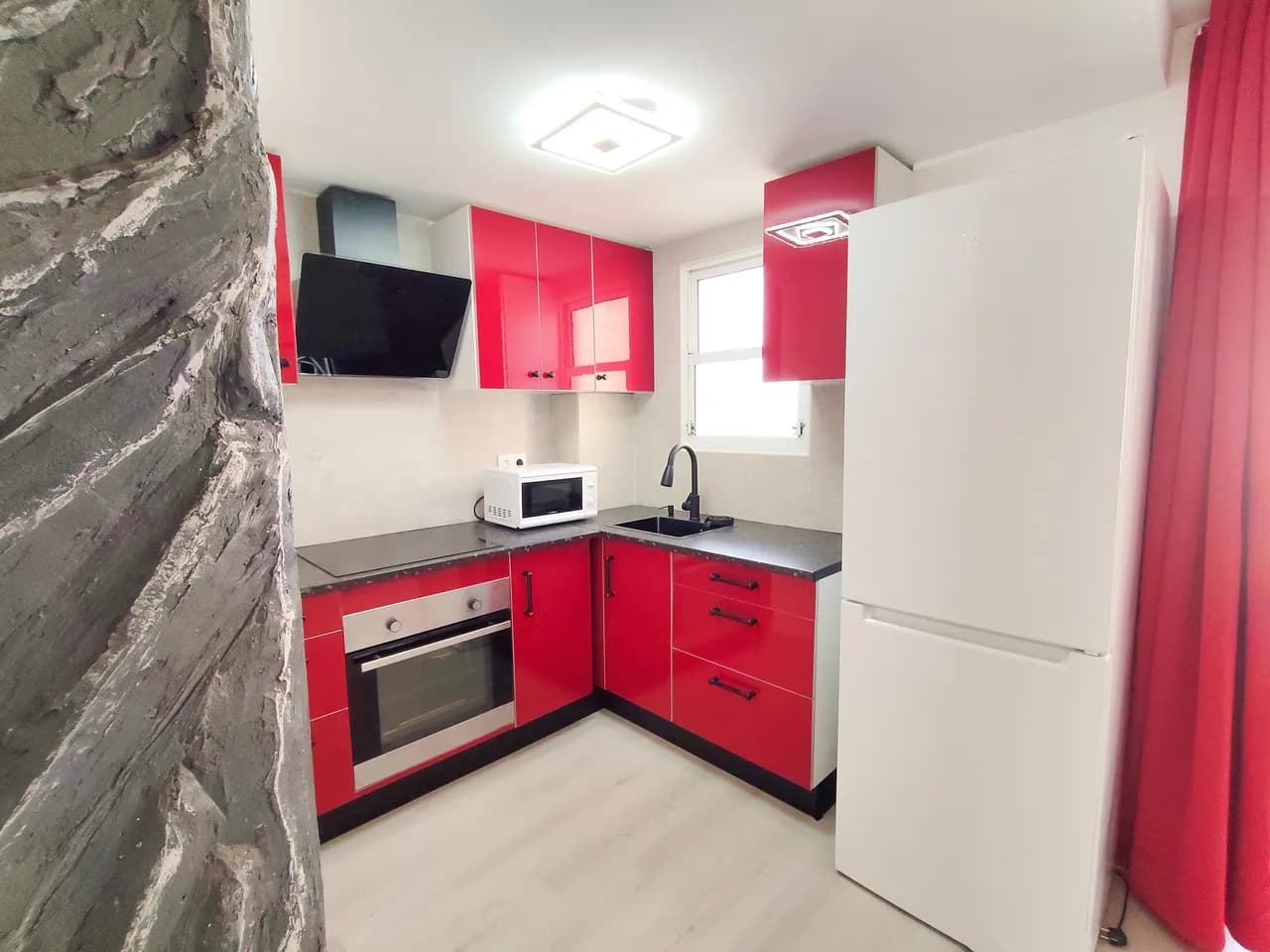 Apartment de 3 dormitorios en venta en Torrevieja, Alicante - Image 5