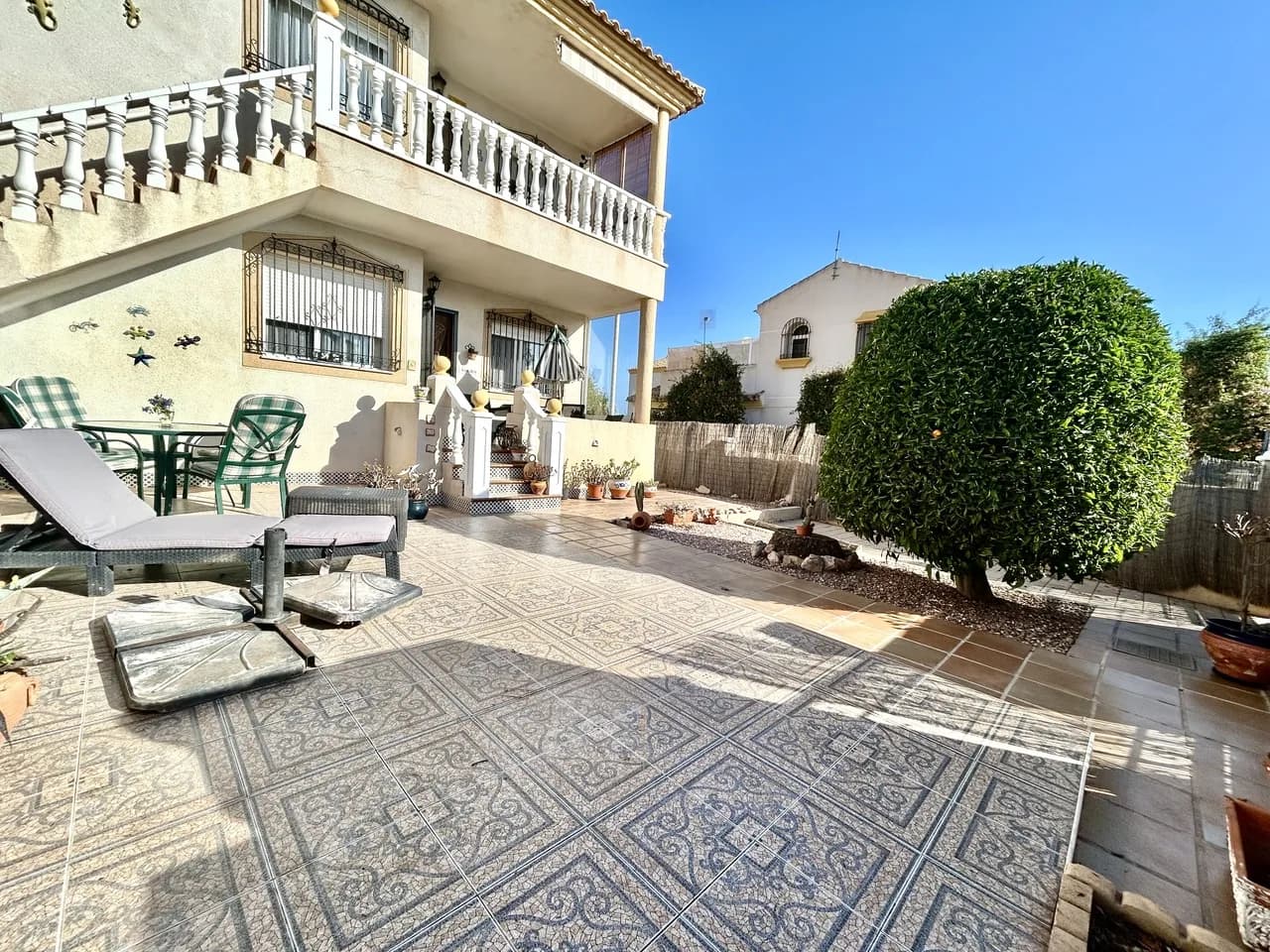 Apartment de 2 dormitorios en venta en Cabo Roig, Alicante