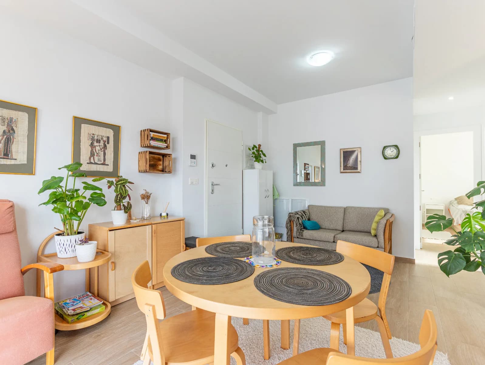 Apartment de 2 dormitorios en venta en Torrevieja, Alicante - Image 8