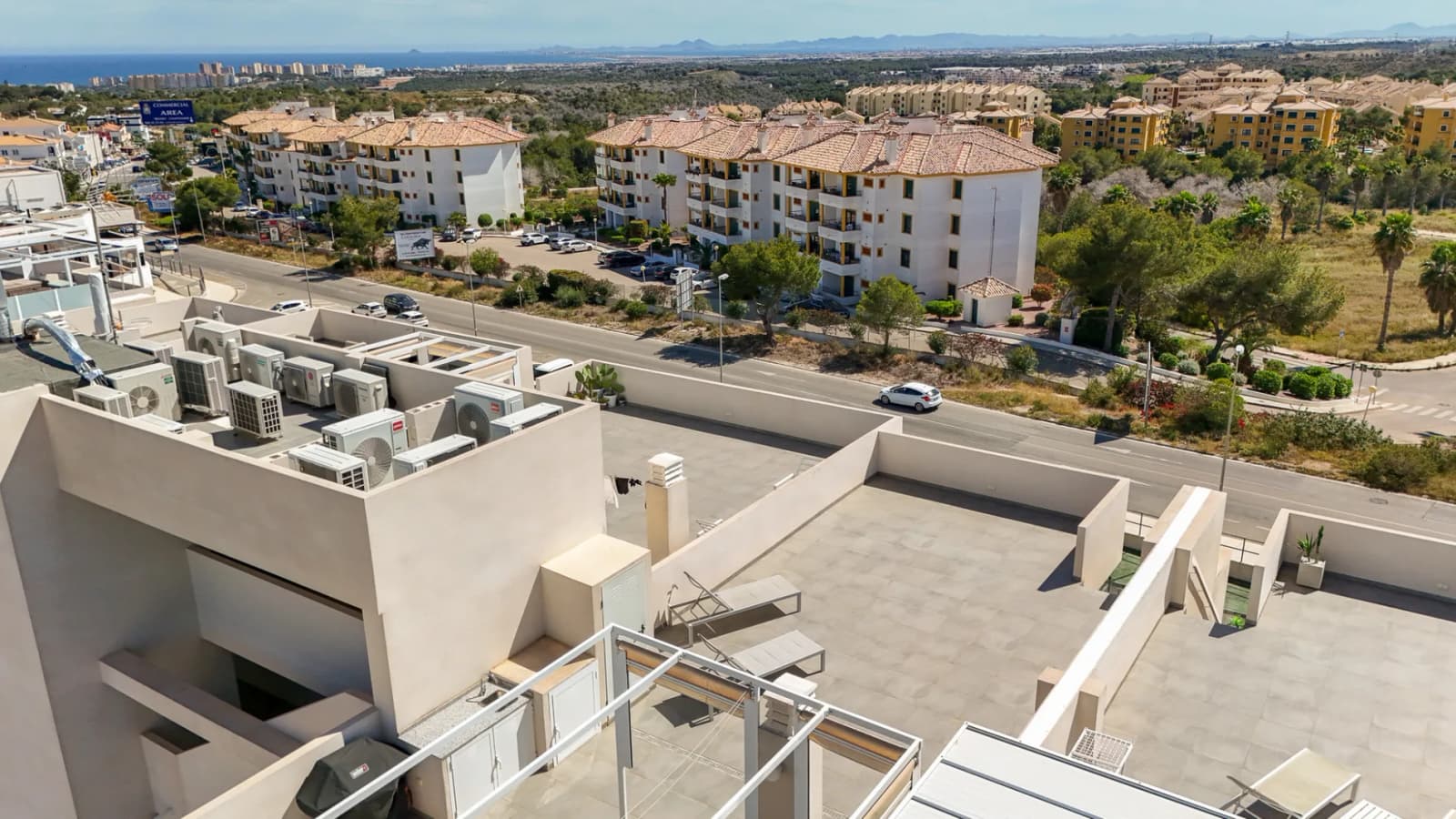 Apartment - Top Floor Apartment In Orihuela Costa - Image 3