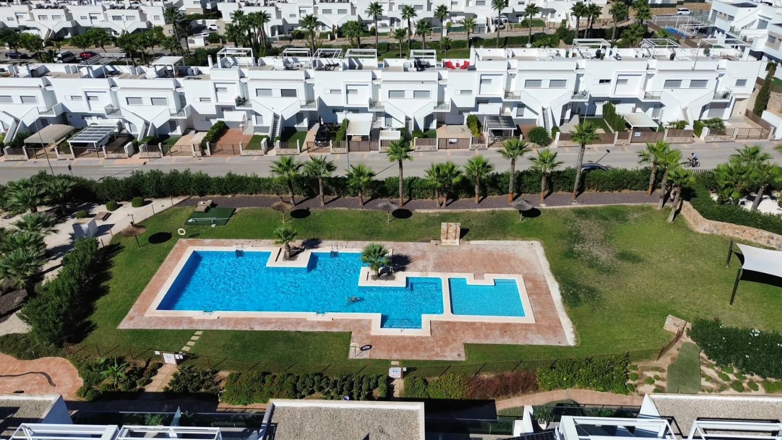 Apartment de 2 dormitorios en venta en Vistabella Golf, Alicante