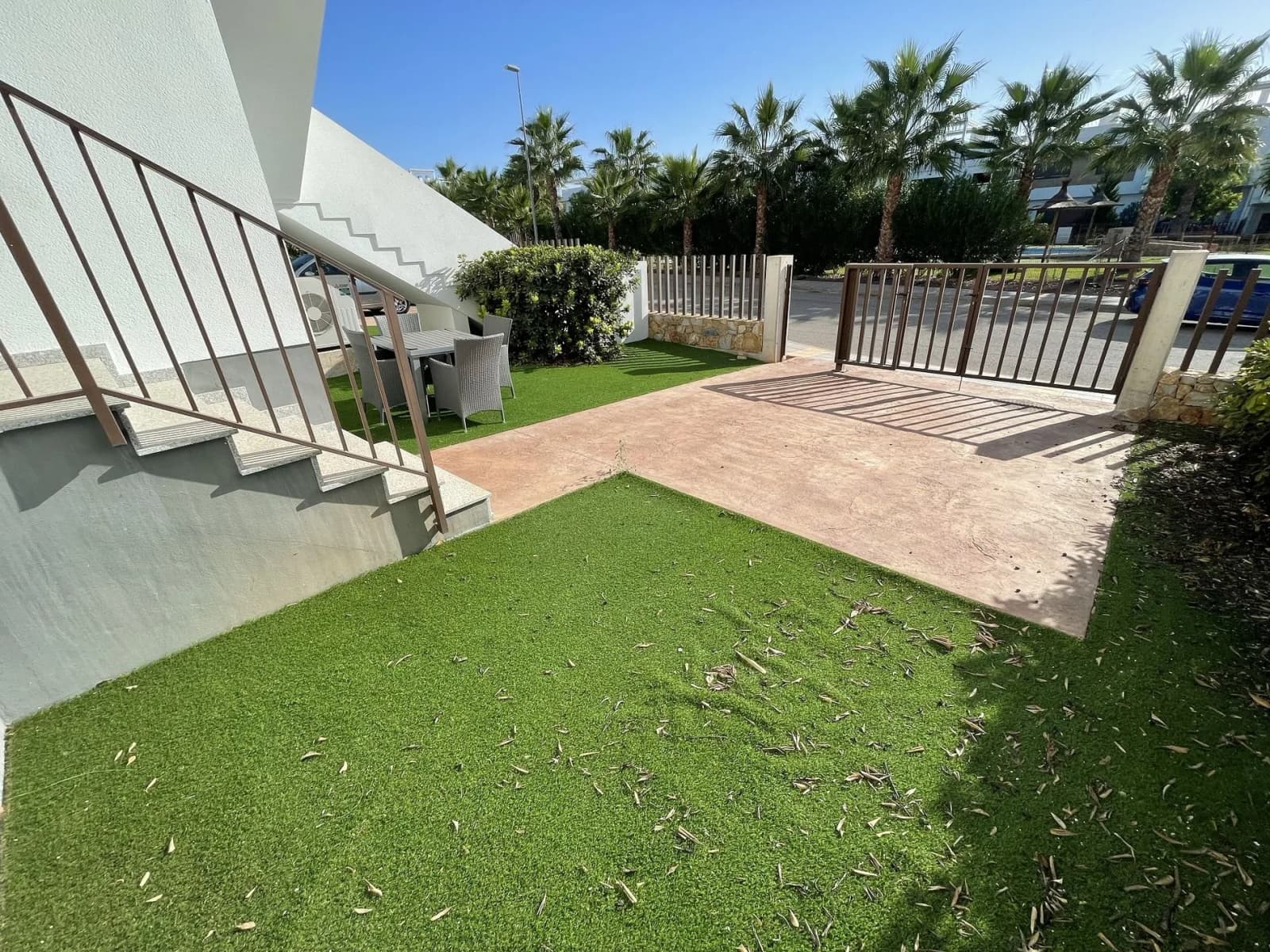 Apartment de 2 dormitorios en venta en Vistabella Golf, Alicante - Image 5