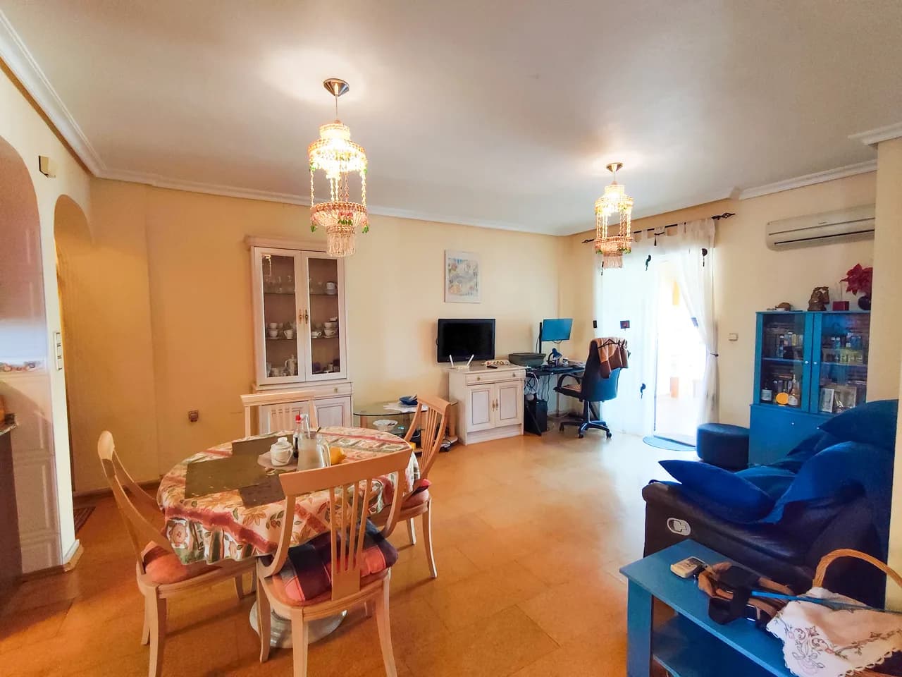 Apartment de 2 dormitorios en venta en Cabo Roig, Alicante - Image 9