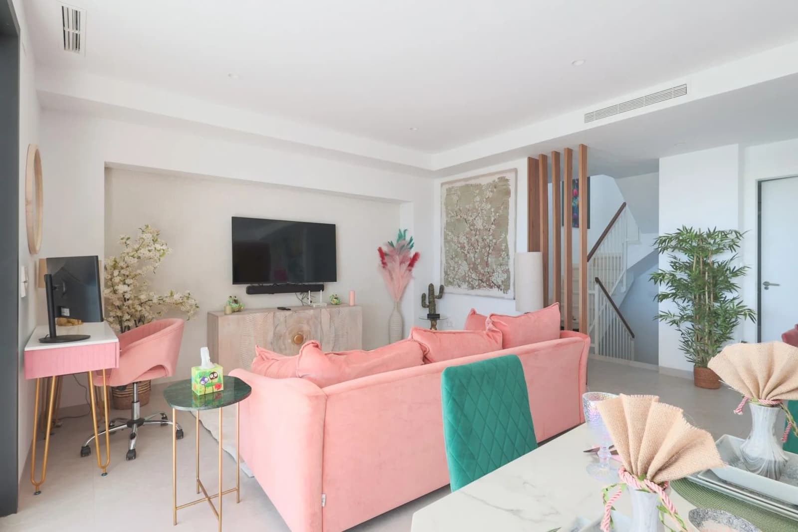 Villa de 4 dormitorios en venta en Santa Rosalía, Costa Cálida - Image 4