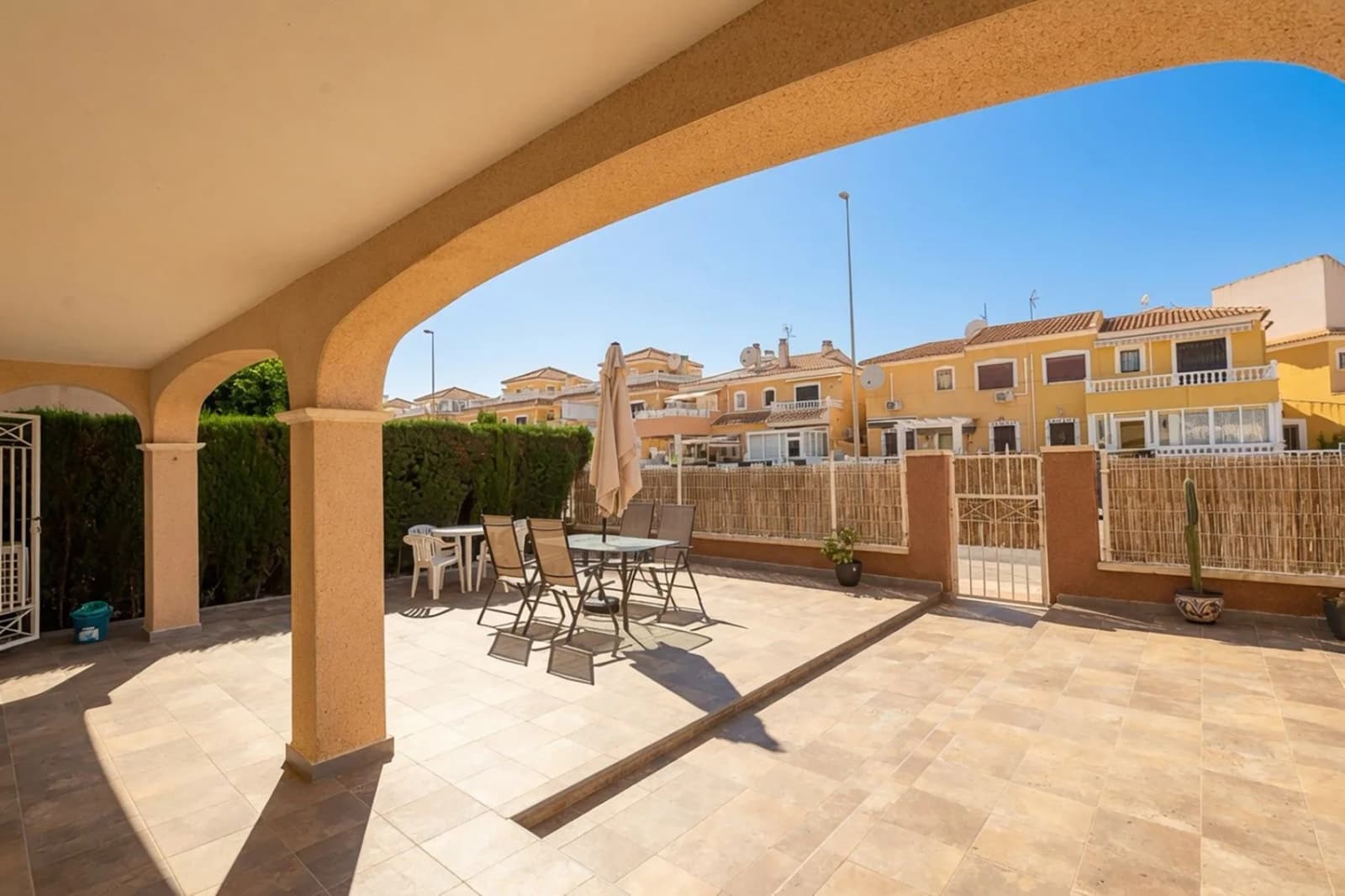 Apartment In Playa Flamenca - Image 2