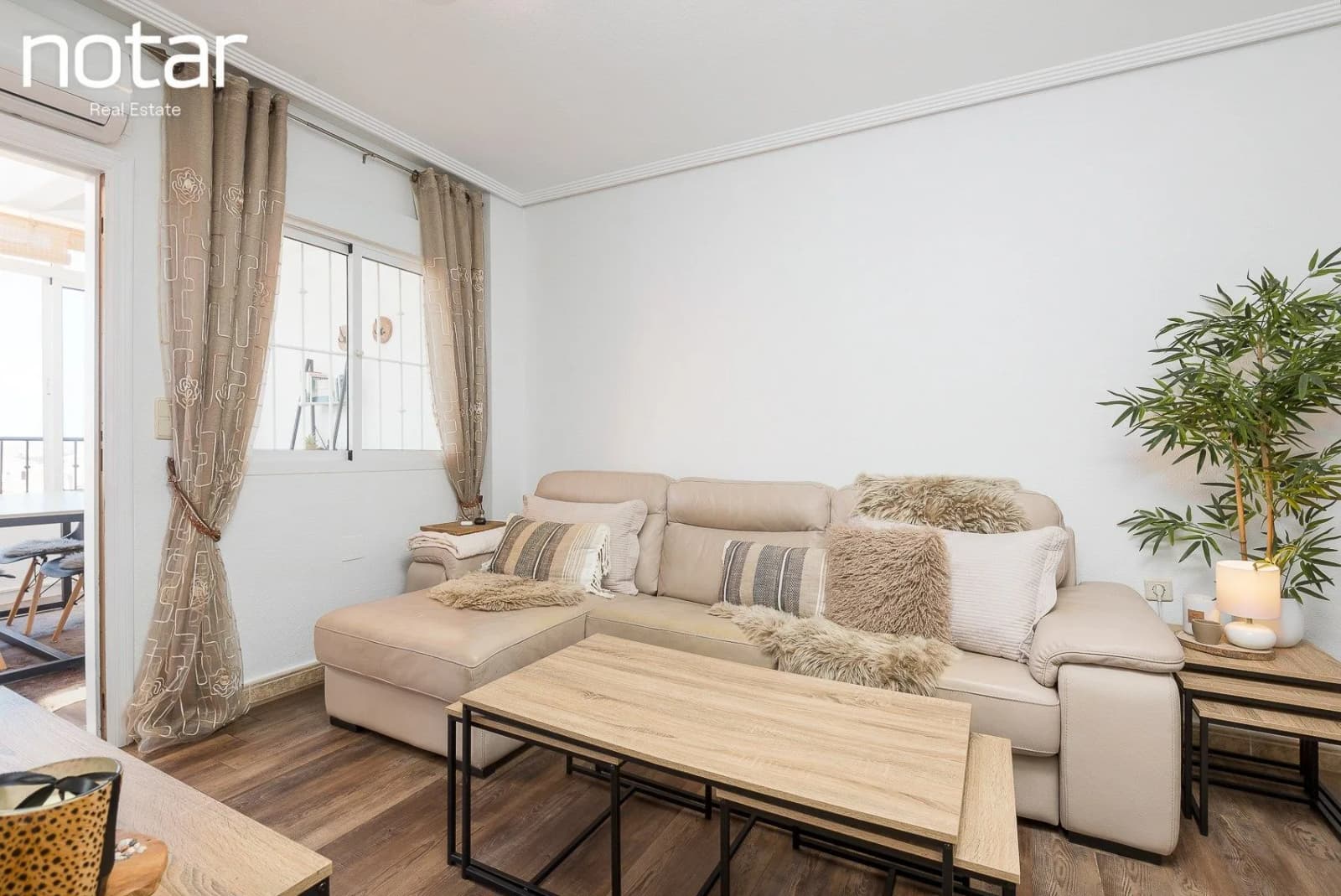 Apartment In Punta Prima - Image 9
