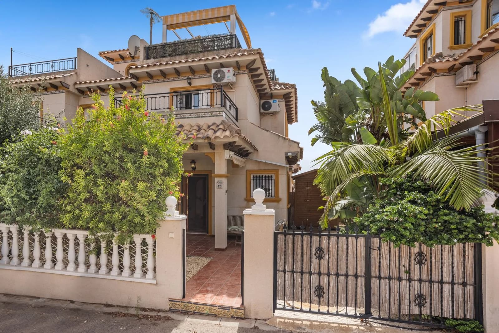 Semi-detached House In Lomas De Cabo Roig - Image 2