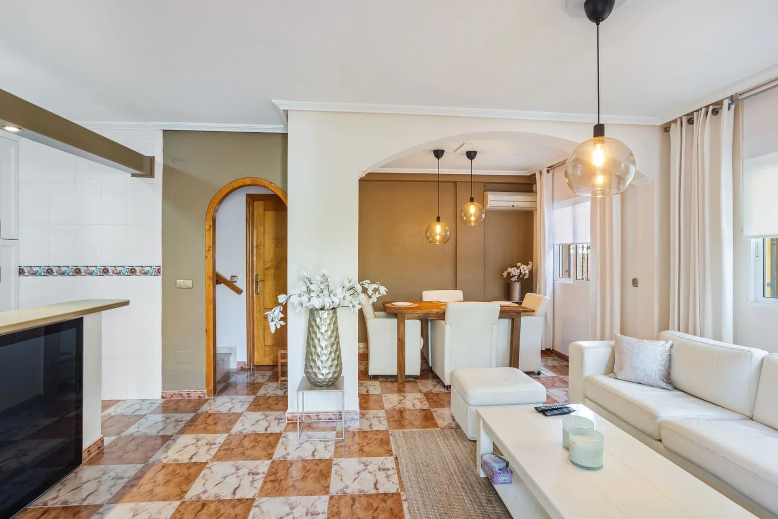 Semi-detached House In Lomas De Cabo Roig - Image 7