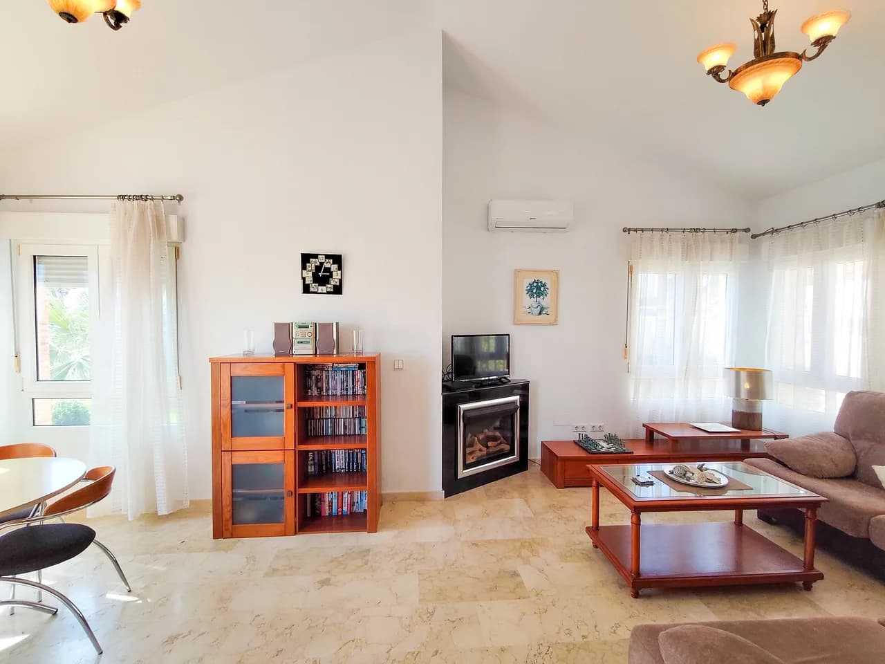 Villa In Villamartin - Image 5