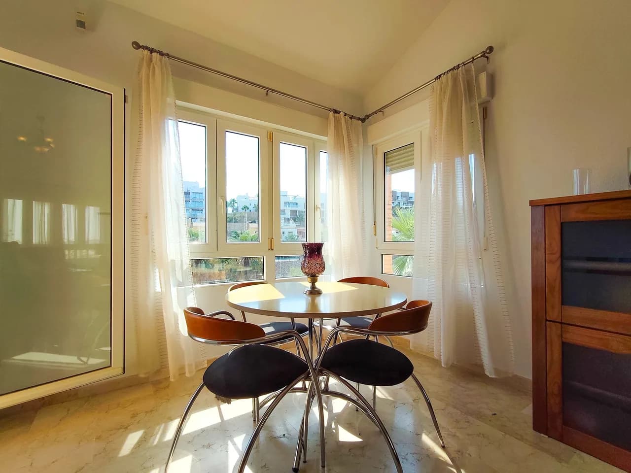 Villa In Villamartin - Image 7