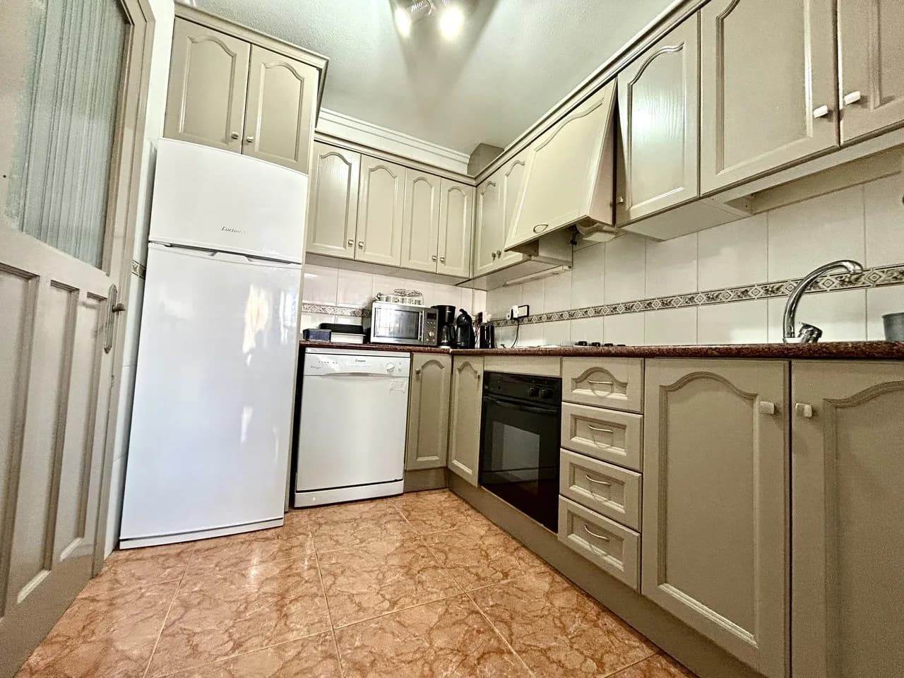 Townhouse In Playa Flamenca - Image 9
