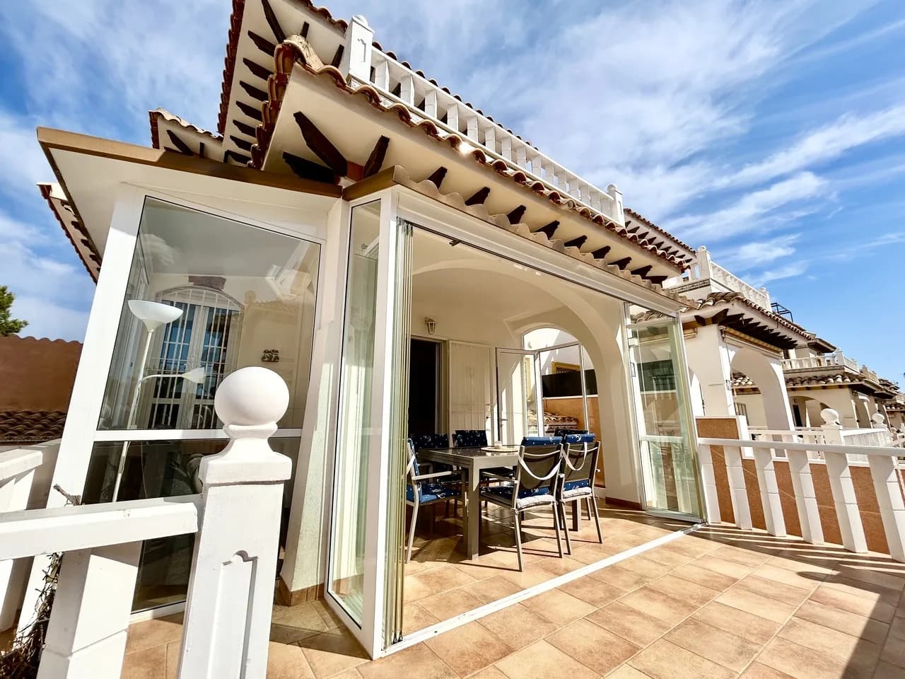 Townhouse In Cabo Roig - Image 2