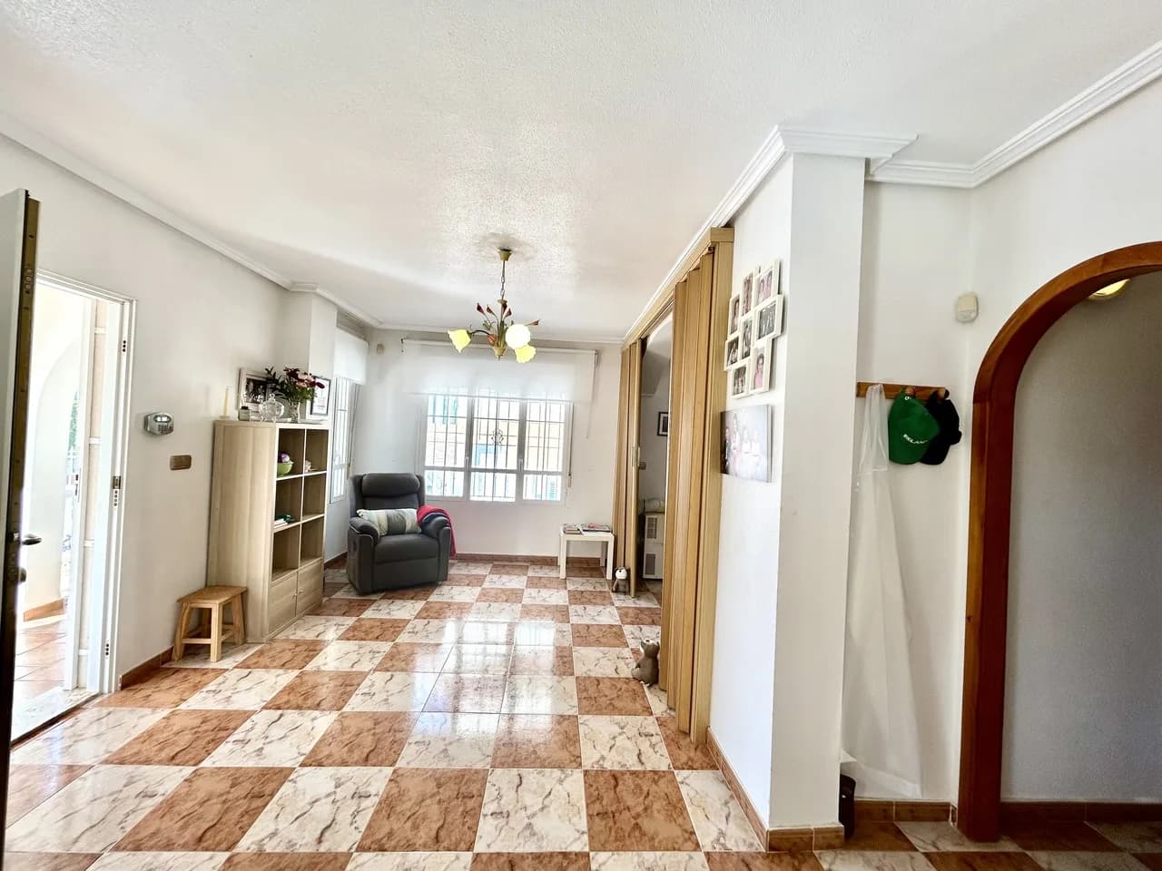 Townhouse In Cabo Roig - Image 8