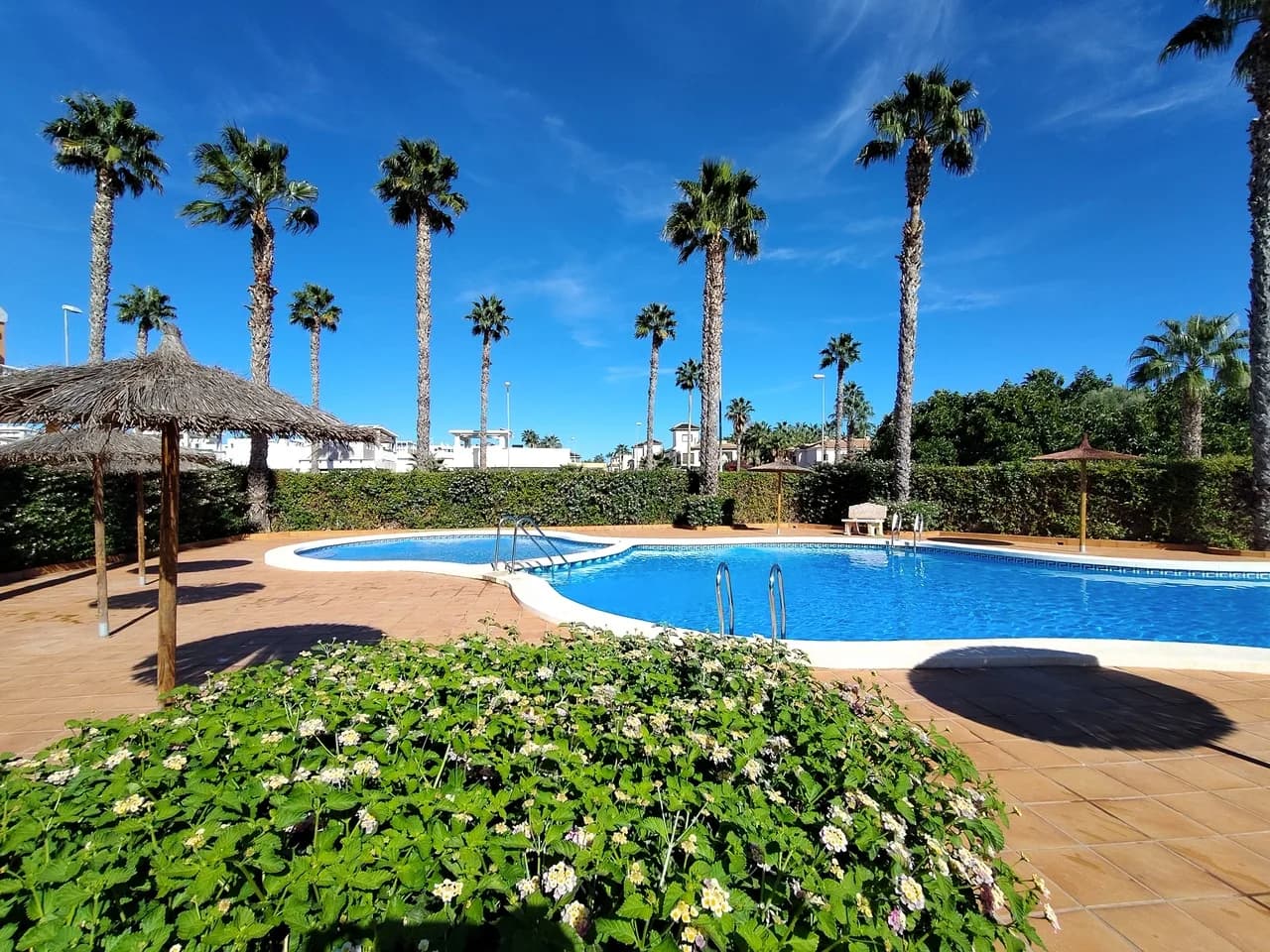 Townhouse de 4 dormitorios en venta en Ciudad Quesada, Alicante