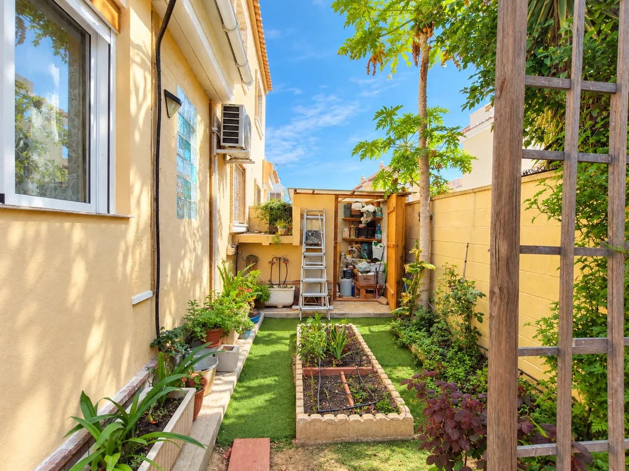 Townhouse de 4 dormitorios en venta en Ciudad Quesada, Alicante - Image 3