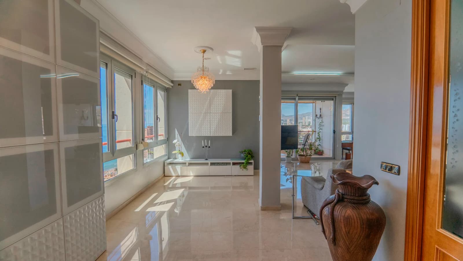 Apartment de 5 dormitorios en venta en Benidorm, Costa Blanca (Alicante) - Image 4