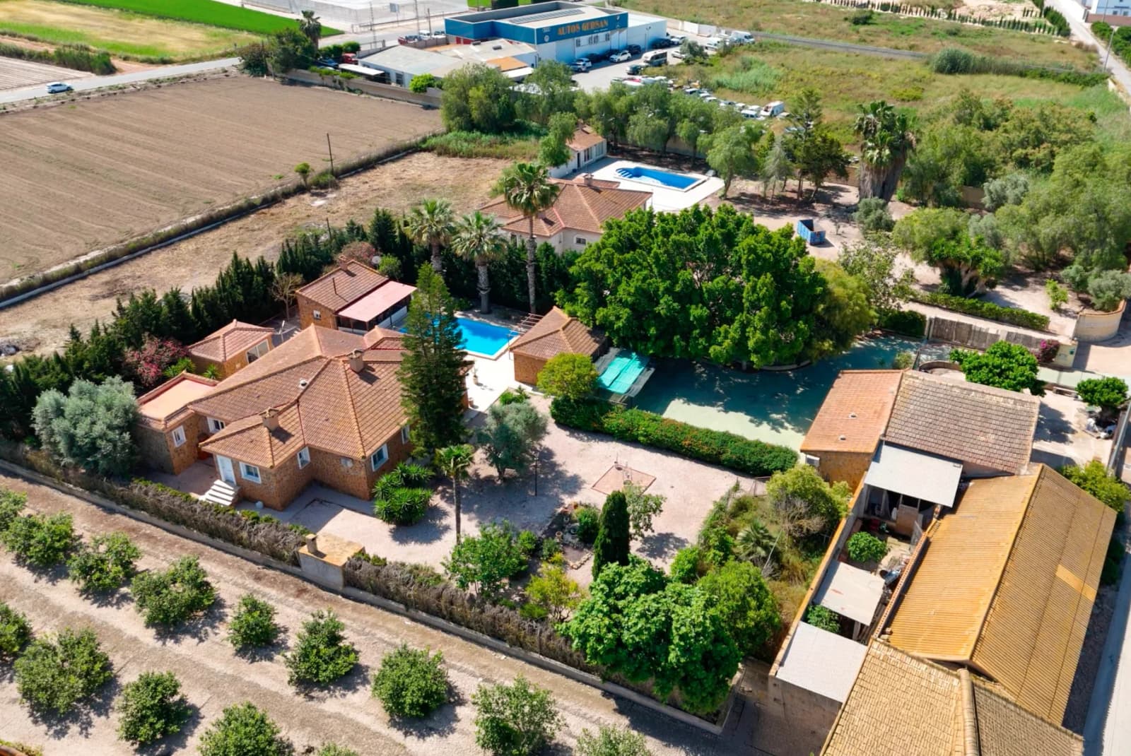 Country Property In Rojales - Image 6