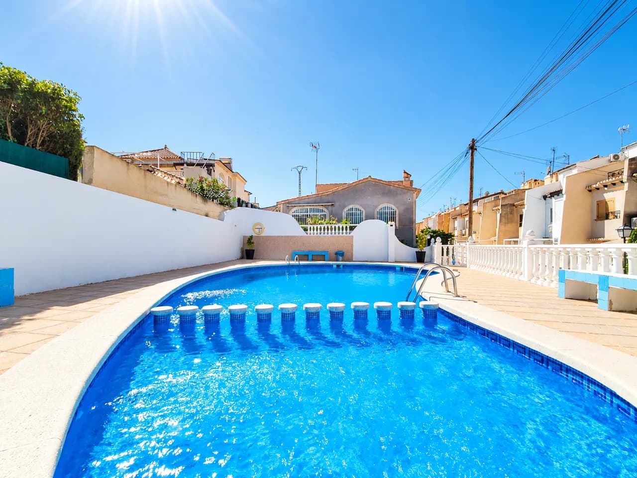 Townhouse de 3 dormitorios en venta en Los Balcones, Alicante