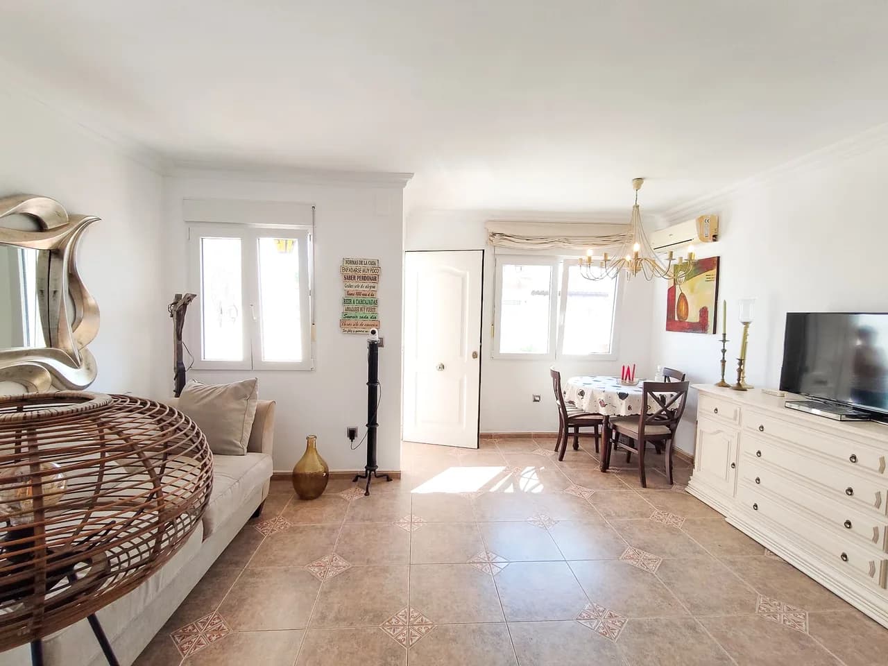 Townhouse de 3 dormitorios en venta en Los Balcones, Alicante - Image 8