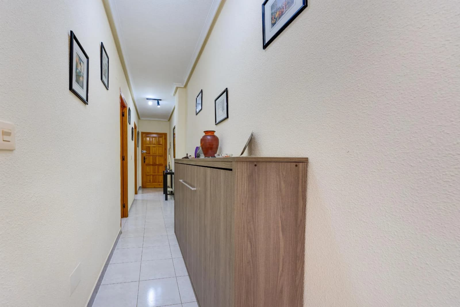 Apartamento In Torrevieja - Image 5