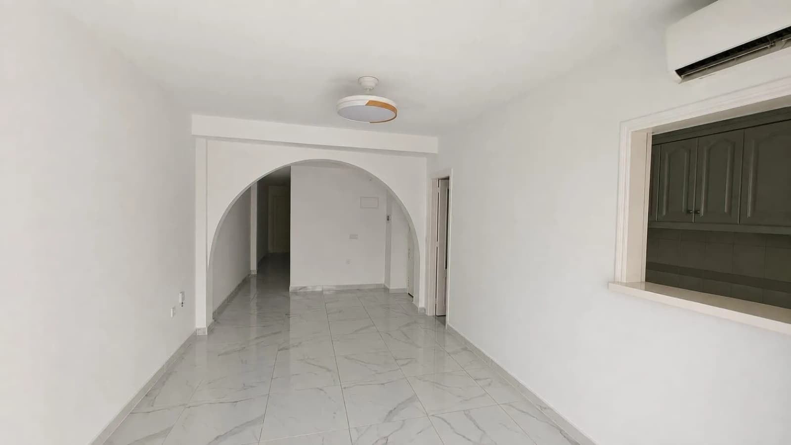 Apartamento In Torrevieja - Image 5