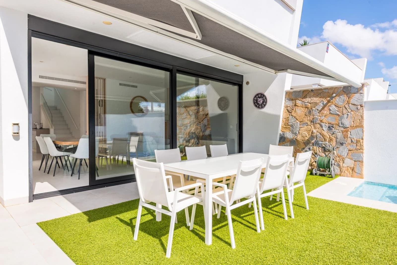 Villa de 4 dormitorios en venta en San Pedro del Pinatar, Costa Cálida