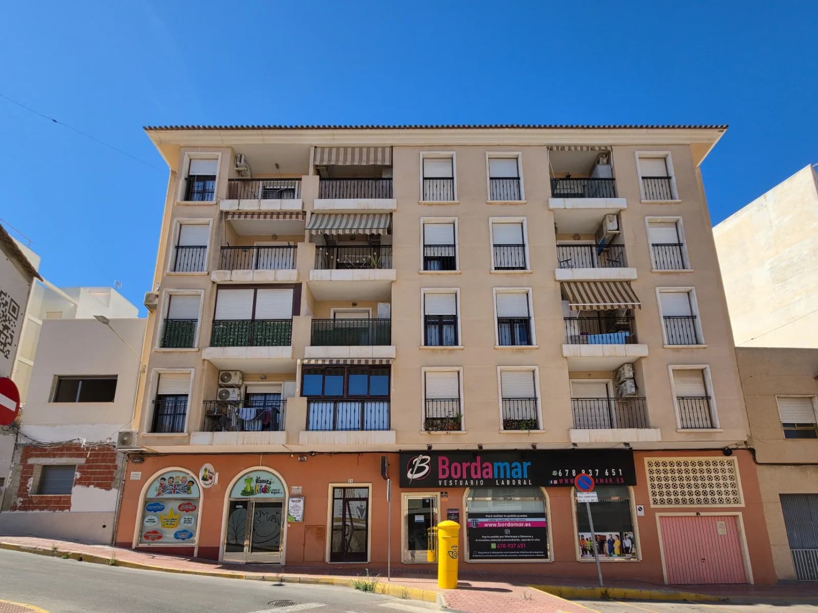 Apartment de 3 dormitorios en venta en Guardamar del Segura, Alicante