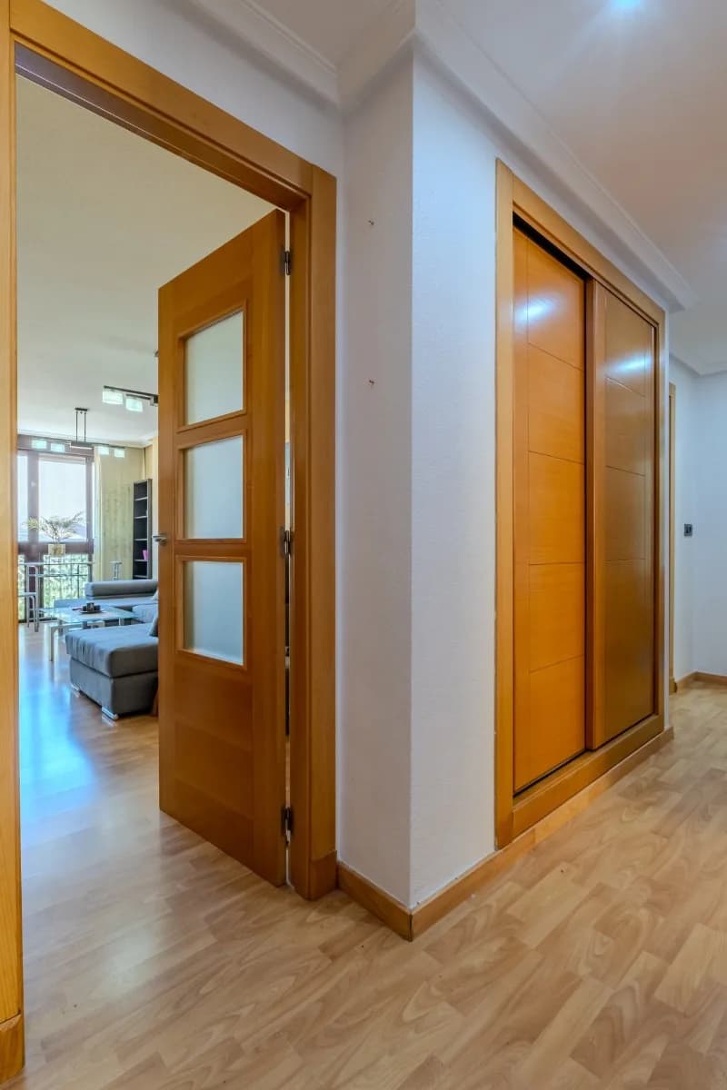 Apartment de 3 dormitorios en venta en Guardamar del Segura, Alicante - Image 9