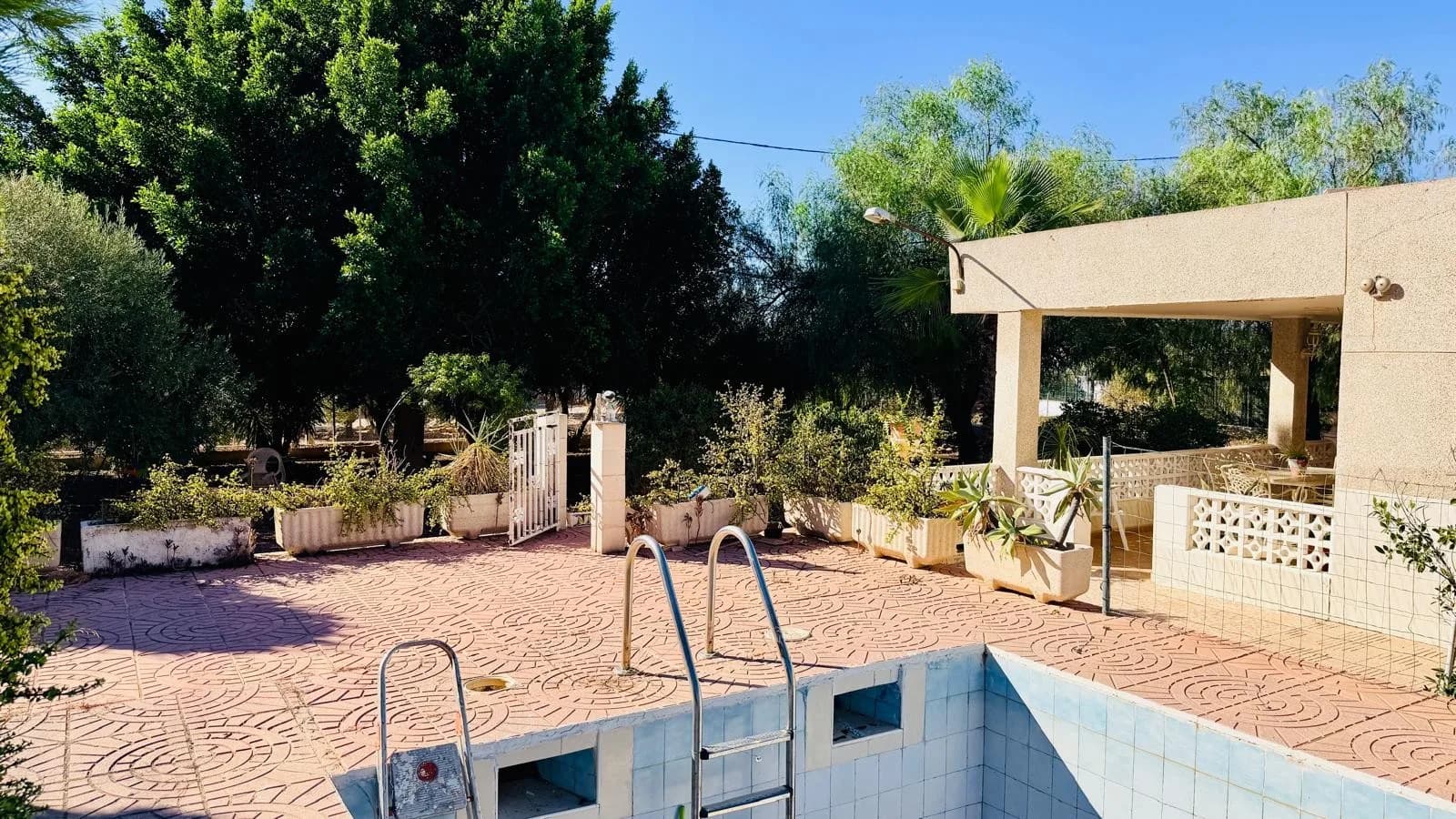 Detached Villa In Crevillente - Image 8