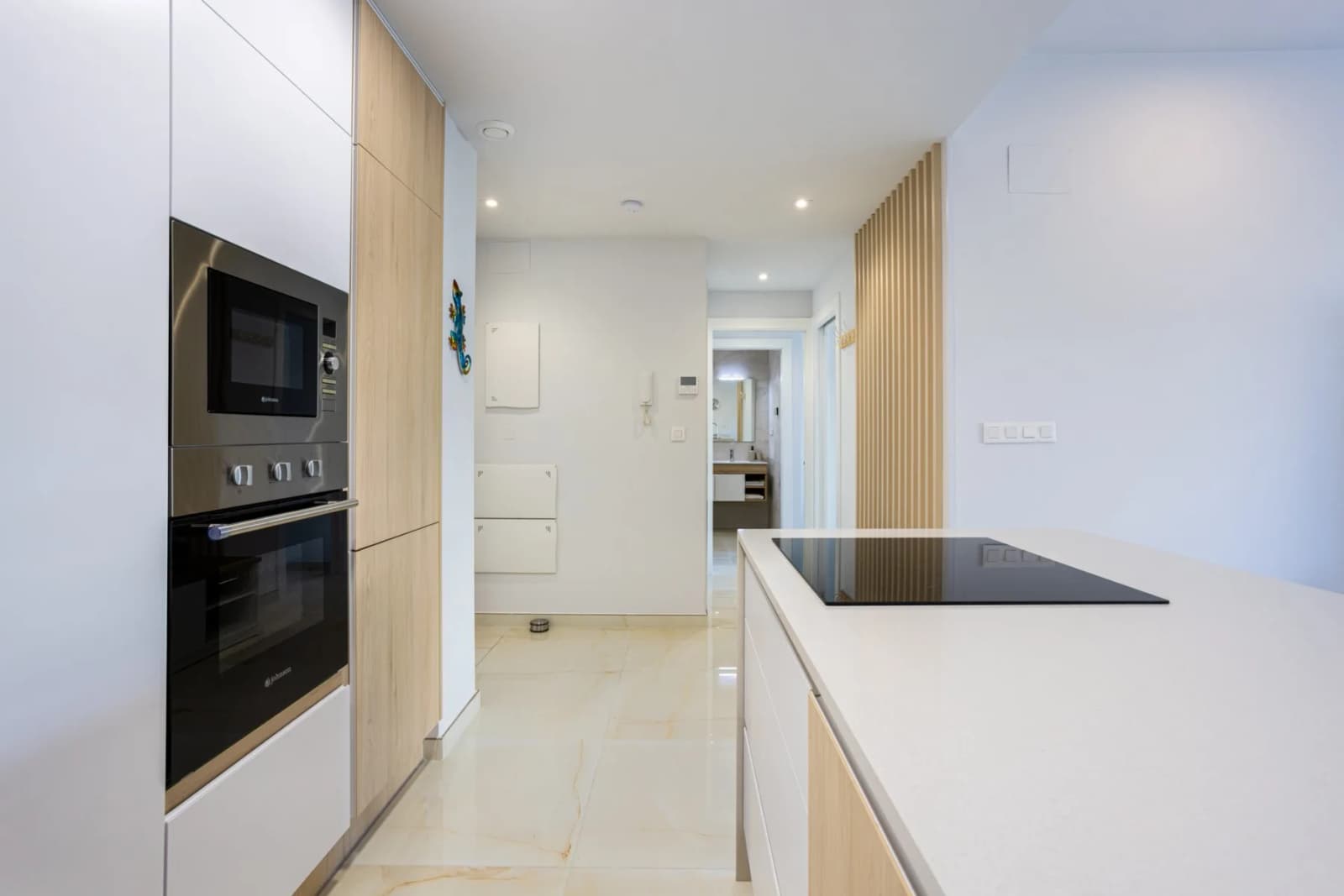 Apartment de 2 dormitorios en venta en Orihuela Costa, Alicante - Image 7