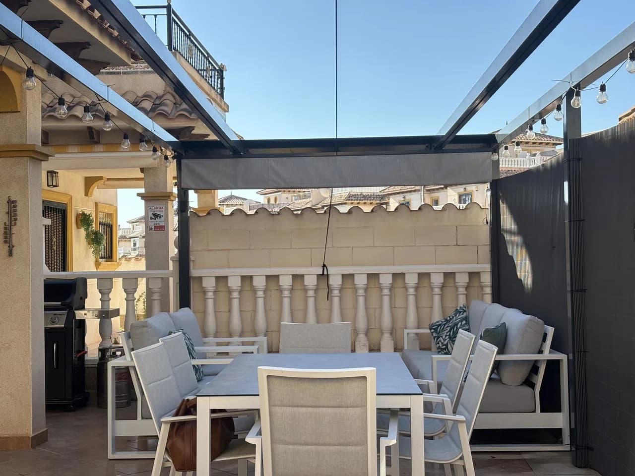 Townhouse de 3 dormitorios en venta en La Zenia, Alicante - Image 5